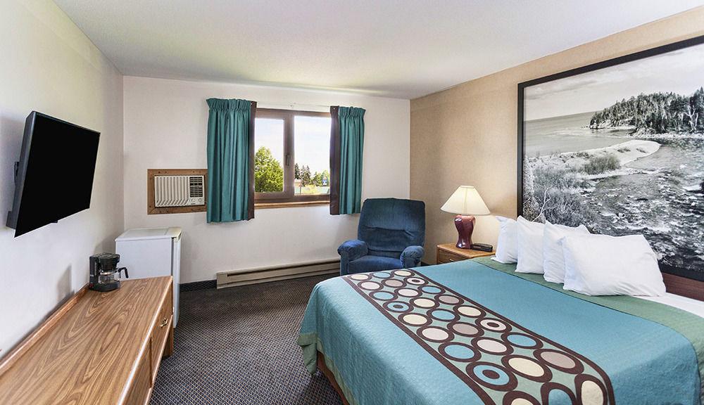 Super 8 By Wyndham 2* Duluth