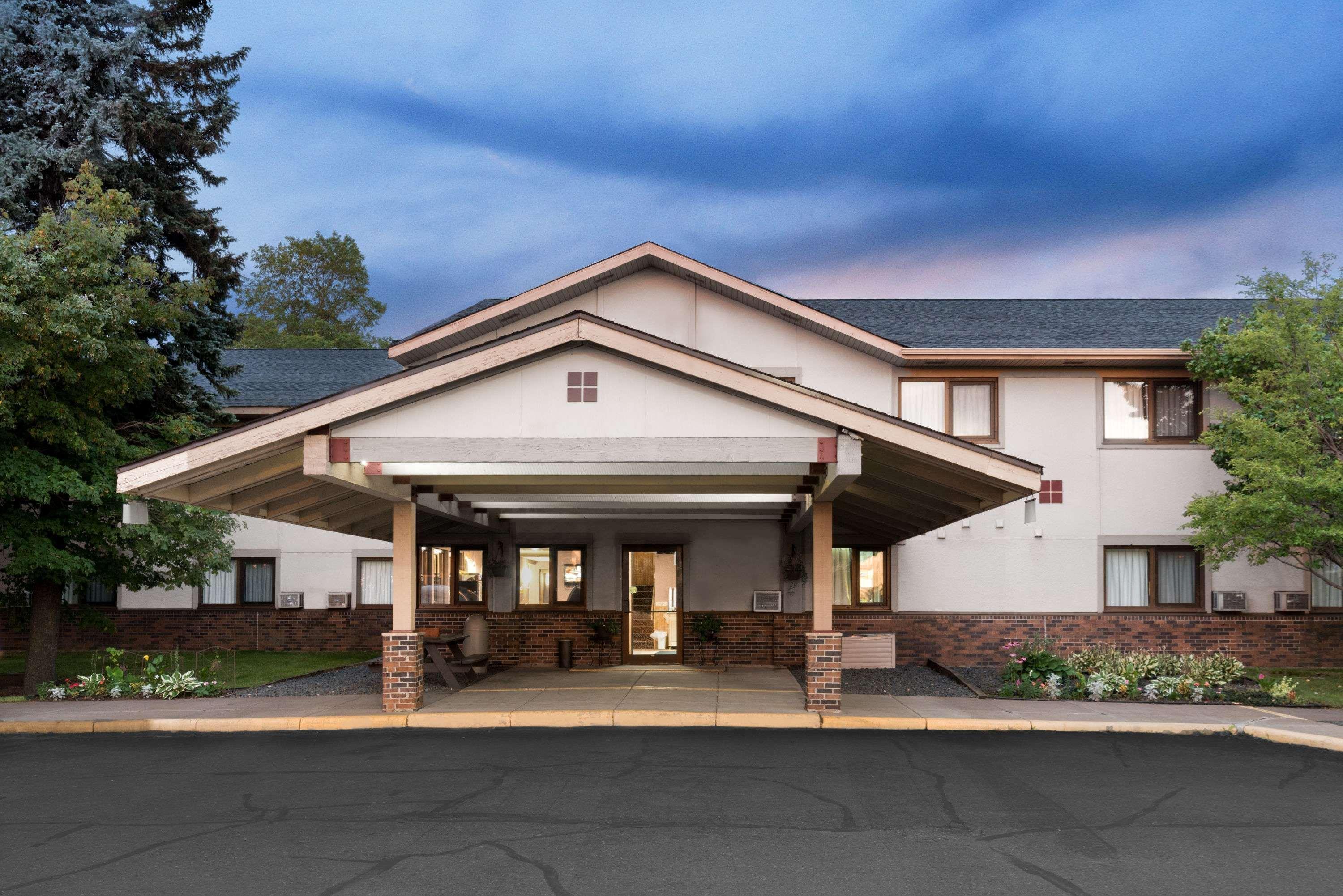 Super 8 By Wyndham 2*