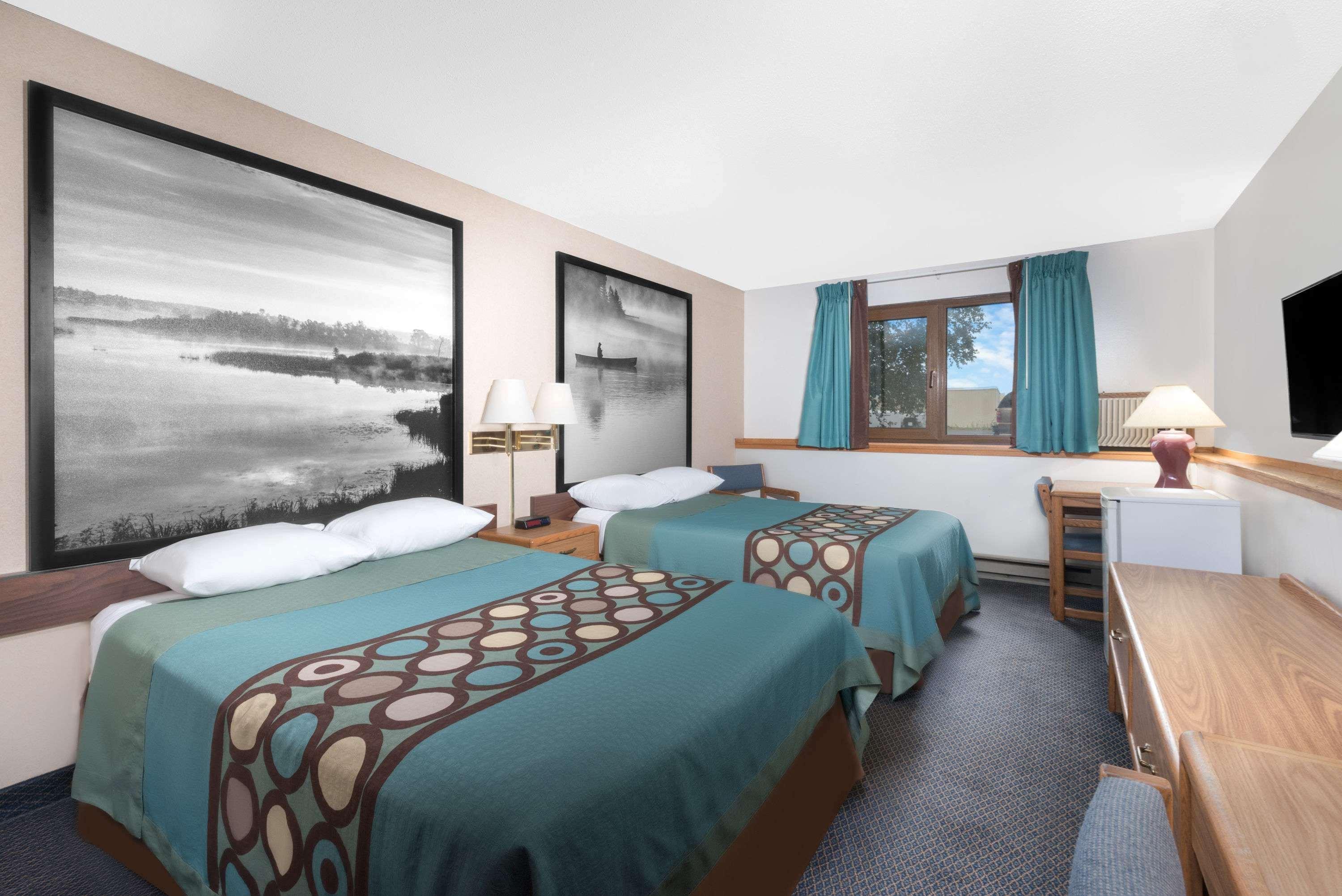 Super 8 By Wyndham Hotel Duluth