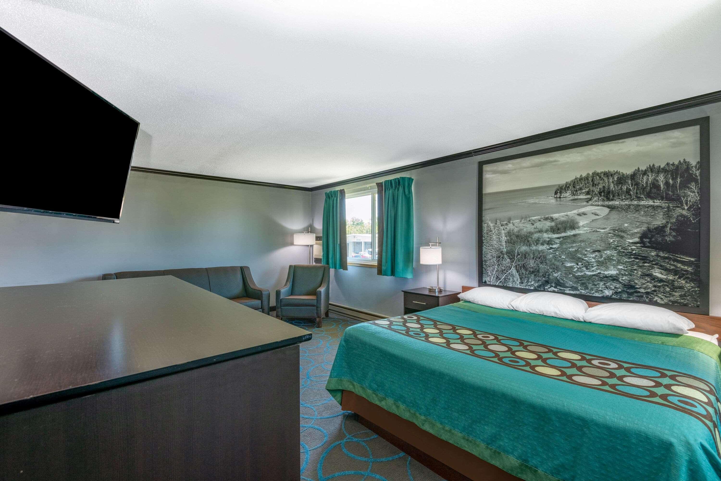 Super 8 By Wyndham Hotel Duluth