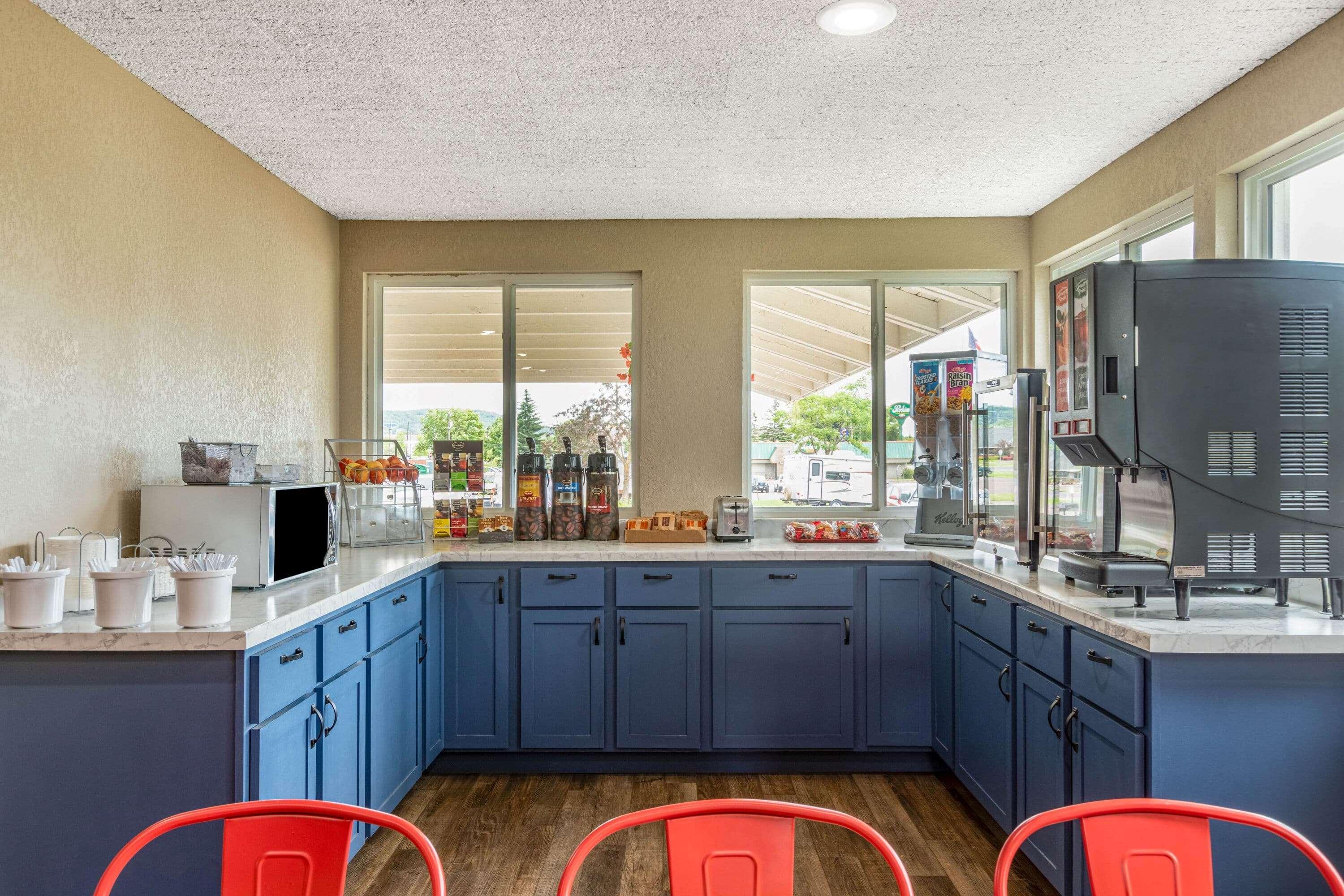 Super 8 By Wyndham 2*