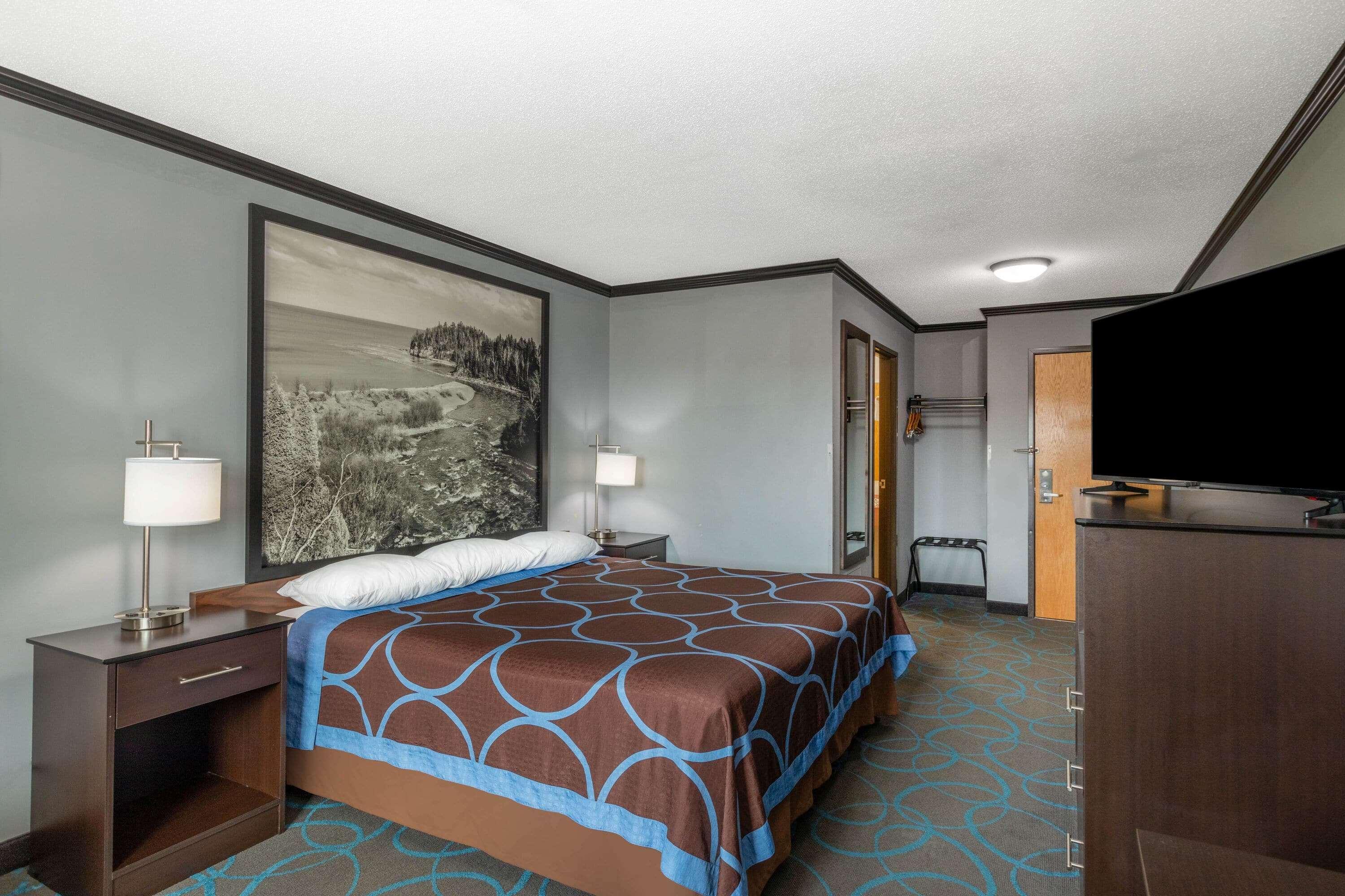 Super 8 By Wyndham 2* Duluth